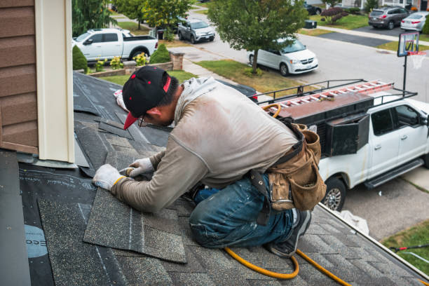 Professional Roofing technician working in Lake Huntington, NY